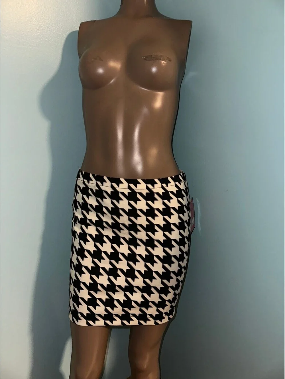 Candie's Women's Black and White Houndstooth Mini Skirt, Y2K